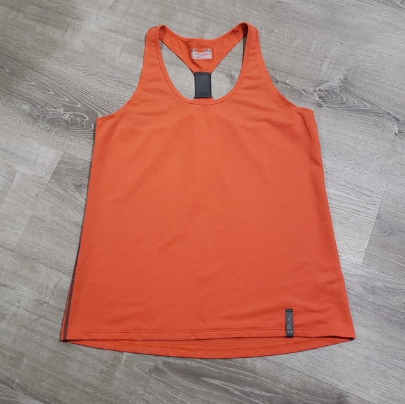 Under Armour Tops - Under Armour Heat Gear Tank Top